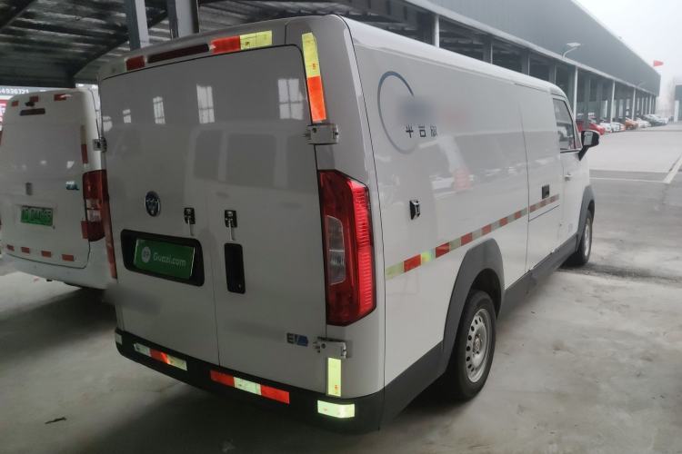 Used Foton Intelligent Blue Elf E7 2024 Facelifted All-Electric Van Flat Roof 2 Seats Evey Lithium Energy 41.86 kWh
