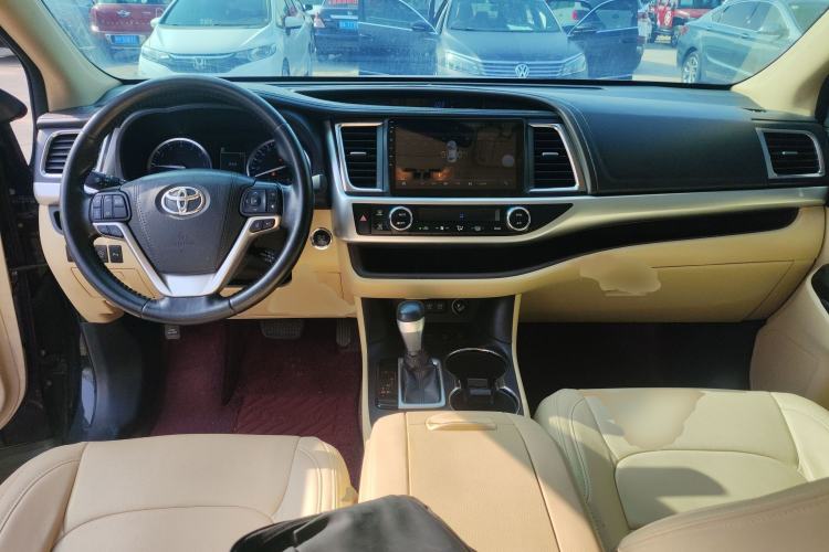 Used Toyota Highlander 2018 2.0T Four-Wheel Drive Luxury Version 7 Seats China VI Standard