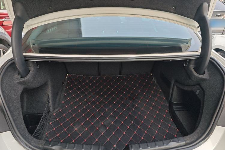 Used BMW 3 Series 2016 320Li Fashion Model
