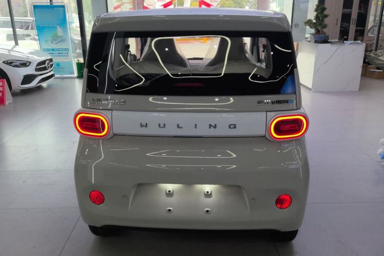 Used Wuling Hongguang MINIEV 2024 3rd Generation 215km Youth Edition
