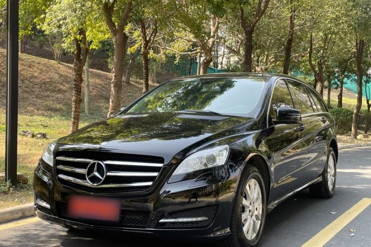 Used Mercedes-Benz R-Class 2017 R 320 4MATIC Business Edition Prestige Model