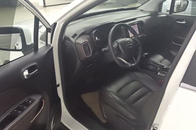 Used GAC Trumpchi GS3 2017 200T Automatic Luxury Edition
