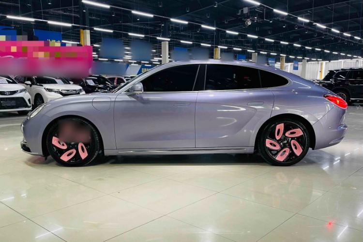 Used ORA Lightning Cat 2022 555 km Luxury Edition