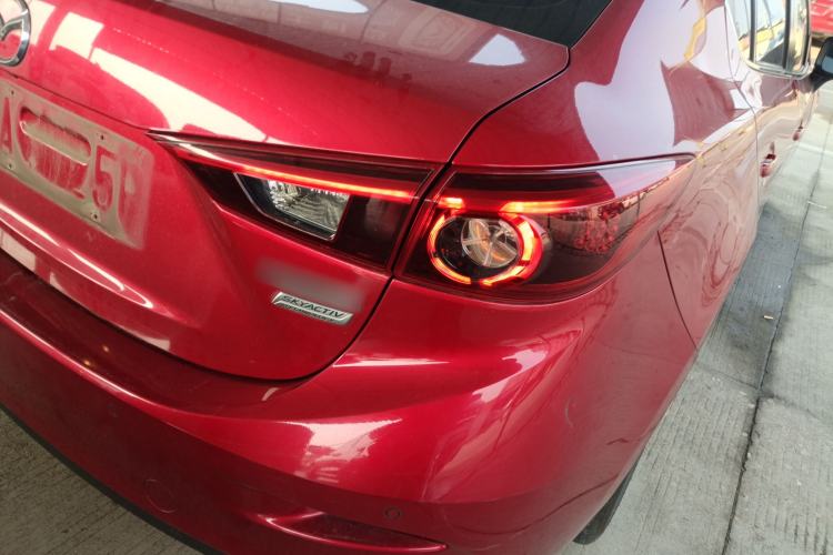 Used Mazda Mazda 3 Axela 2019 Cloud-Controlled Version Sedan 1.5L Automatic Luxury Trim China V Standard