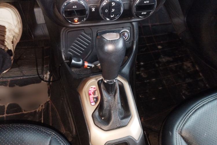 Used  Renegade 2016 1.4T Automatic Jingneng Version+
