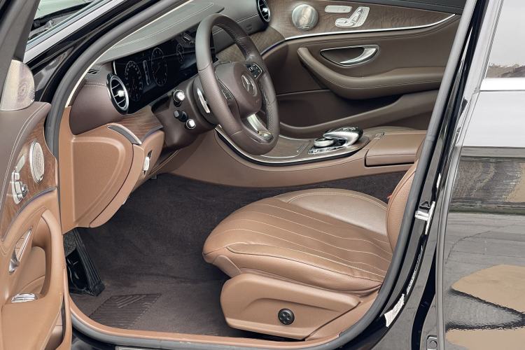 Used Mercedes-Benz E-Class 2018 E 300 L Luxury Model
