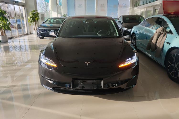 Used Tesla Model 3 2023 Rear-Wheel-Drive Version