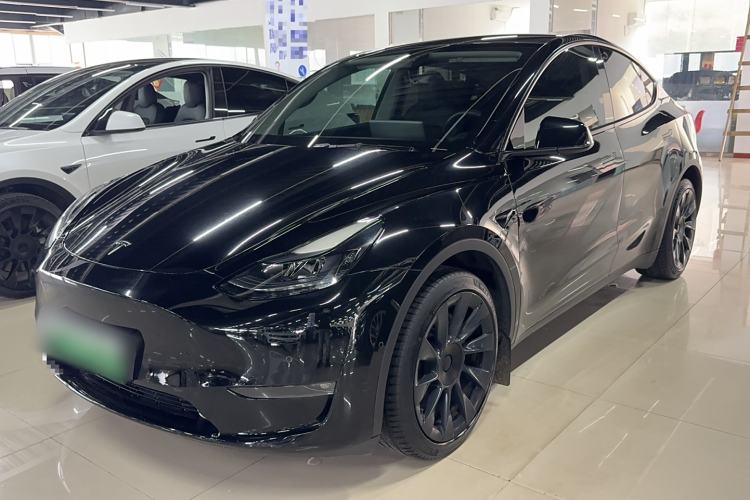 Used Tesla Model Y 2022 Long-Range All-Wheel-Drive Version
