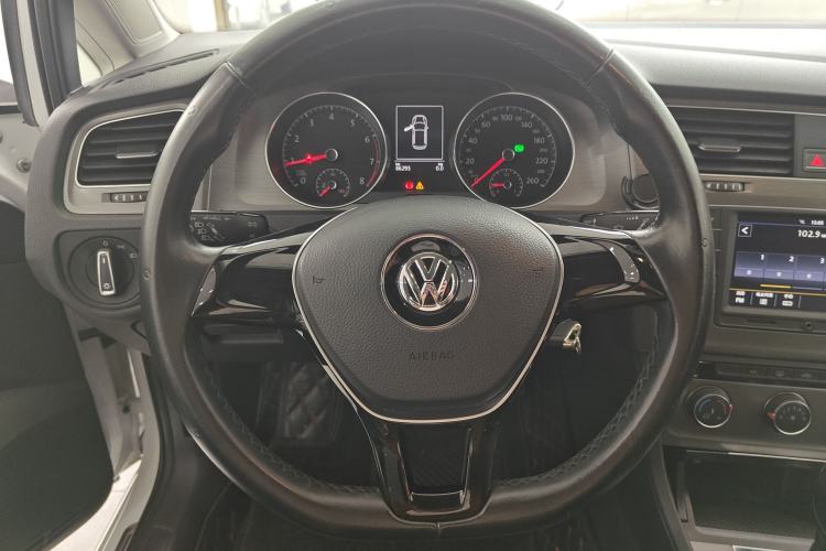 Used Volkswagen Golf 2016 1.6L Automatic Comfort Model