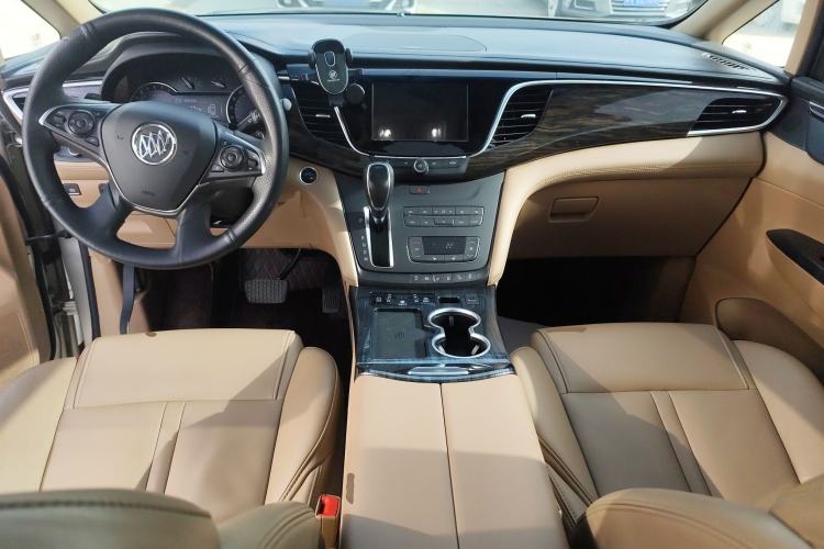 Used Buick GL8 2017 ES 28T Premium Version China V Standard
