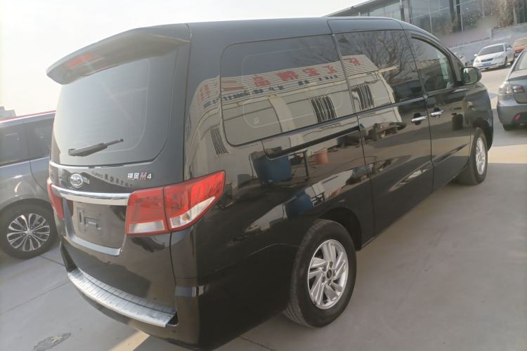 Used  M4 2019 Business Series 2.0L Manual - China VI Standard