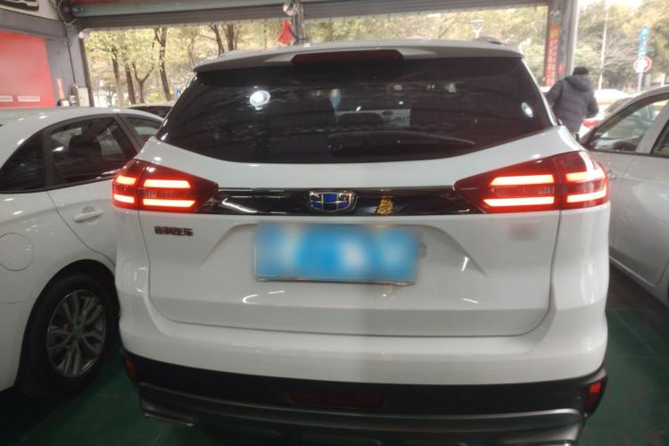Used Geely Auto Emgrand X7 Sport 2020 1.8TD DCT Two-Wheel Drive Smart Connect 4G-Enabled Version
