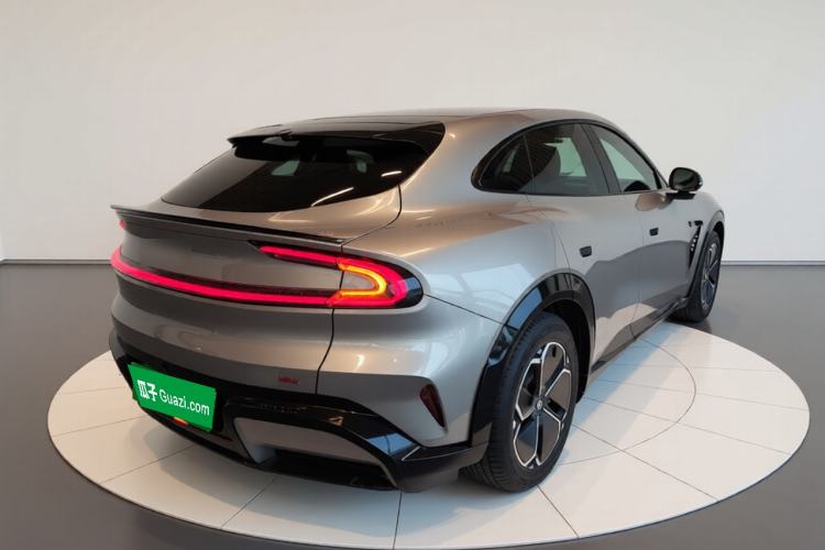 Used  YU7 2025 Ultra-Long Range High-Performance All-Wheel-Drive Max Edition