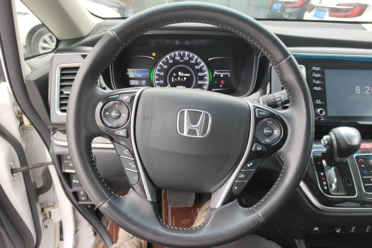 Used Honda Elysion 2019 2.0L Hybrid Luxury Edition
