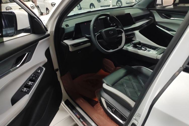 Used Changan CS75 PLUS 2023 3rd Generation 1.5T Automatic Prestige Model
