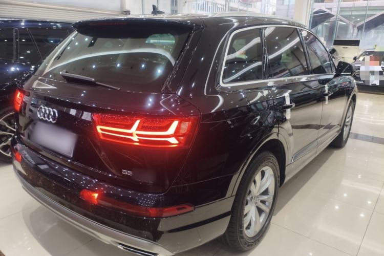 Used Audi Q7 2019 55 TFSI Technology Edition
