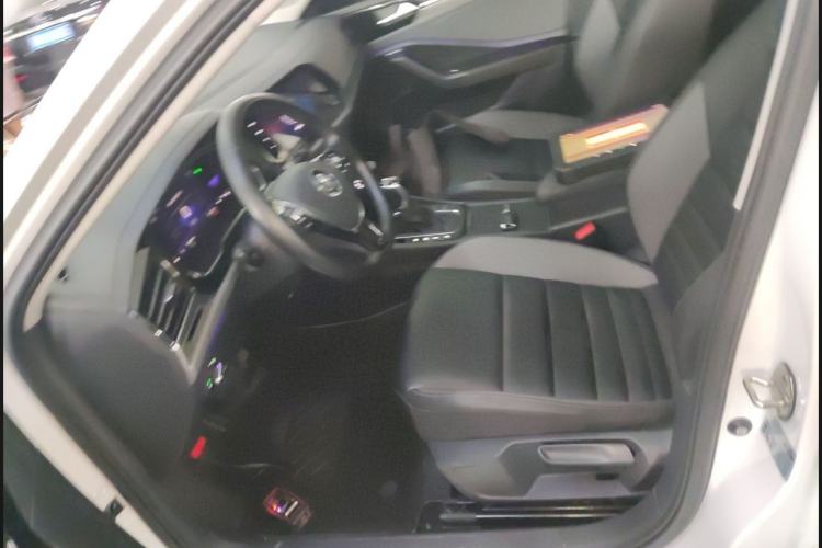 Used Volkswagen Sagitar 2022 280TSI DSG Excellence Edition
