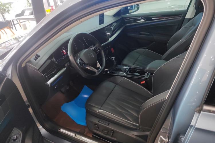 Used Volkswagen Passat 2022 330TSI Luxury Edition
