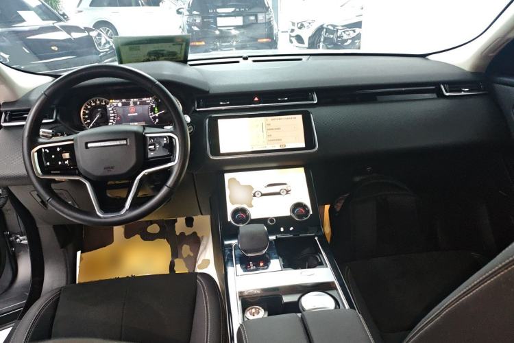 Used Land Rover Range Rover Velar 2023 250 PS
