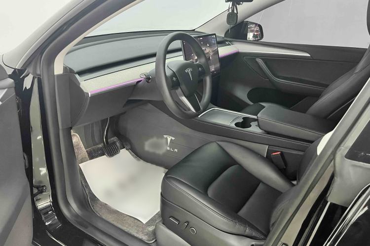 Used Tesla Model Y 2024 Rear-Wheel-Drive Version