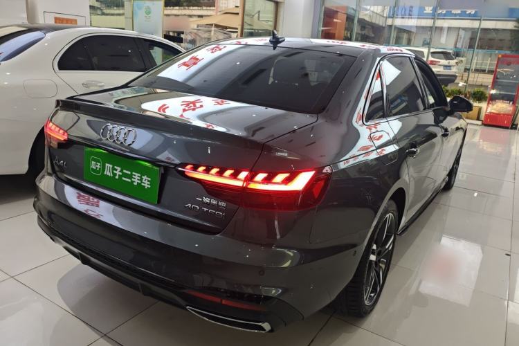 Used Audi A4L 2022 40 TFSI Luxury Dynamic Model