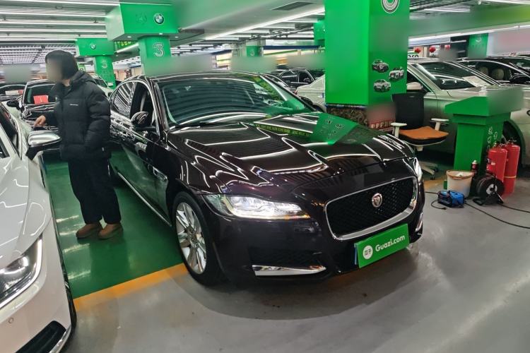 Used Jaguar XFL 2018 XFL 2.0T 250 PS Premium Edition
