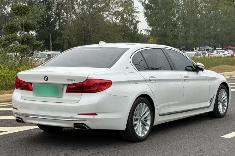 Used BMW 5 Series New Energy 2019 530Le Luxury Package
