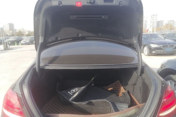 Used Mercedes-Benz E-Class 2018 Facelifted E 300 L Stylish Version
