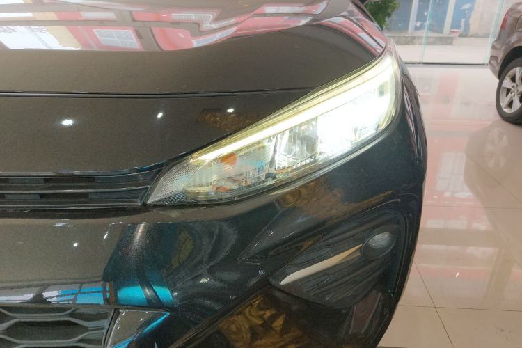 Used Toyota Wildlander 2022 Updated Version 2.0L CVT Two-Wheel Drive Leading Edition
