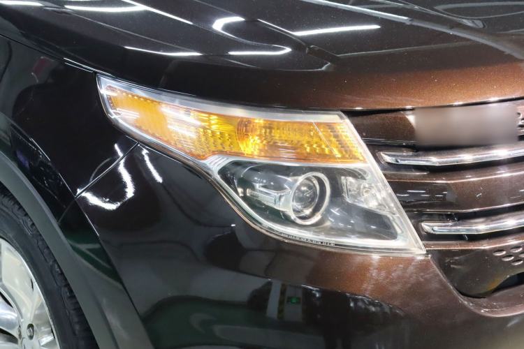 Used Ford Explorer 2013 3.5L Deluxe Model
