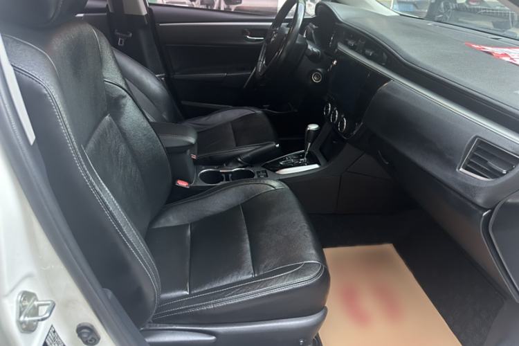 Used Toyota Corolla 2017 1.2T CVT GL-i Leather Edition
