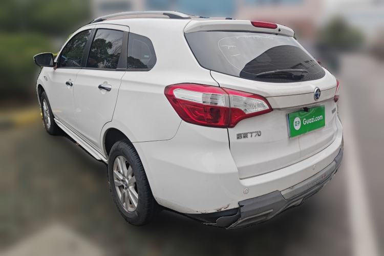 Used Venucia T70 2015 2.0L Manual RuiQu Version