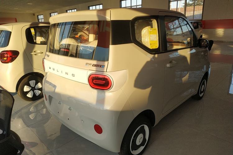 Used Wuling Hongguang MINIEV 2024 3rd Generation 215km Youth Edition