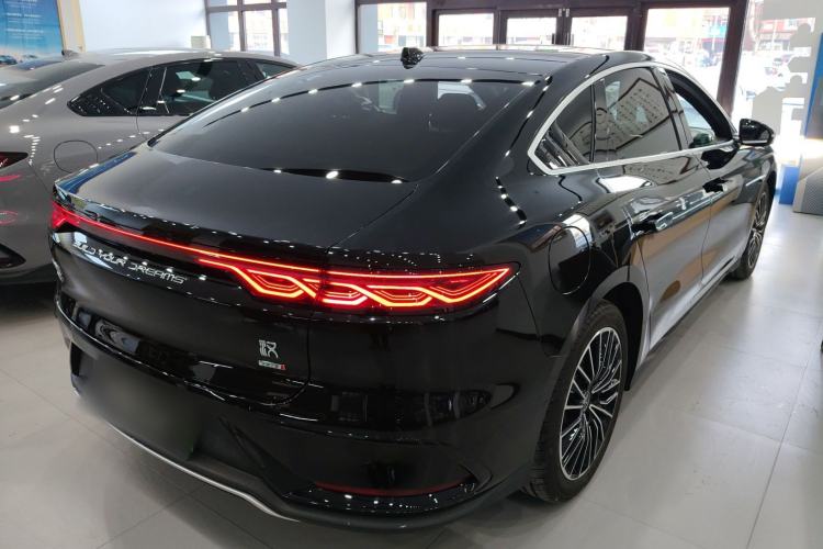 Used BYD Han 2025 DM-i Intelligent Driving Edition 125KM LiDAR Flagship Model
