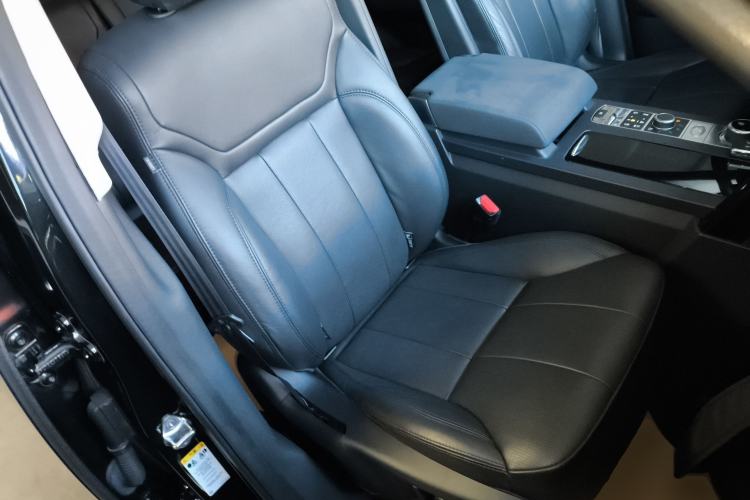 Used Land Rover Discovery 2019 3.0 SC V6 SE