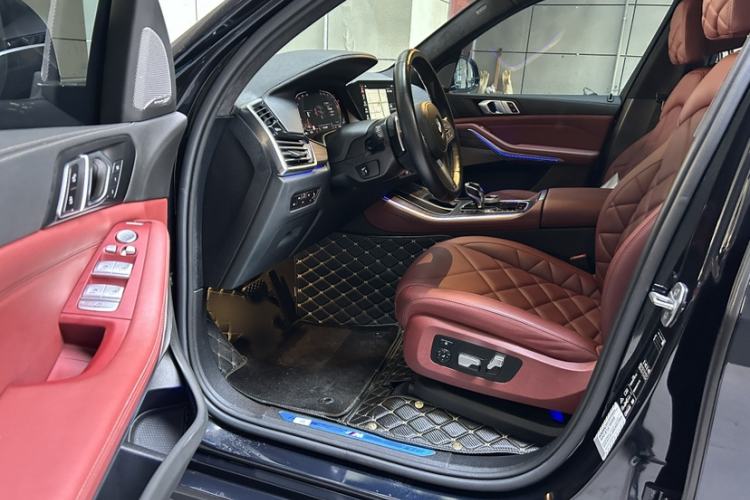 Used BMW X5 2022 Restyled xDrive 40Li M Sport Package
