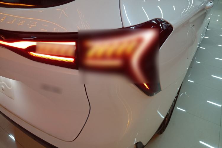 Used FORTHING Yacht 2022 1.5T DCT Chasing-the-Waves Edition
