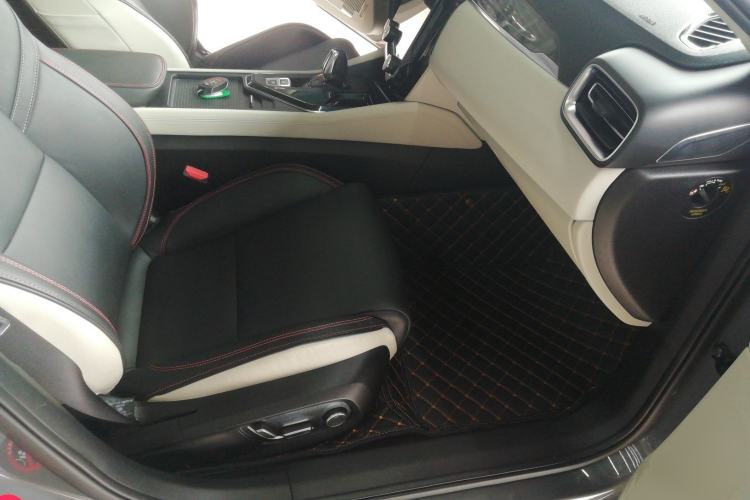 Used Lynk & Co 02 2018 1.5T DCT Two-Wheel Drive Zhaopu Version China V Standard