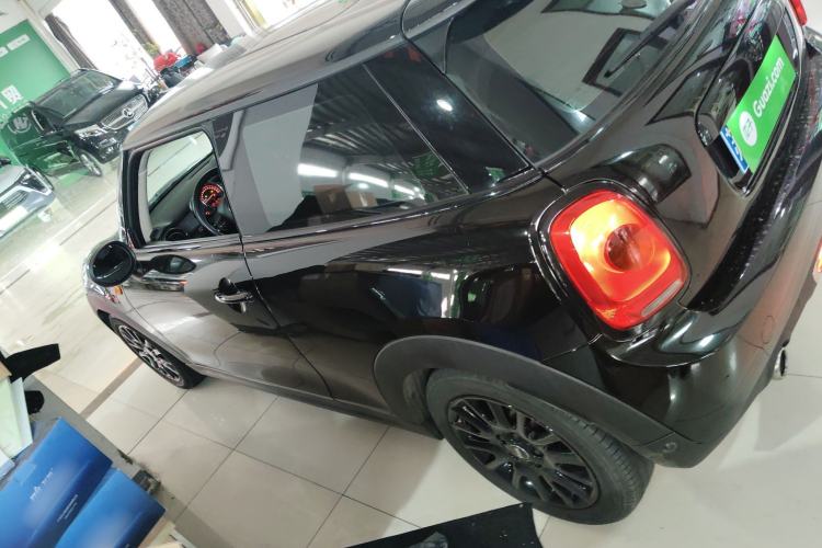 Used  MINI 2014 1.5T COOPER Fun
