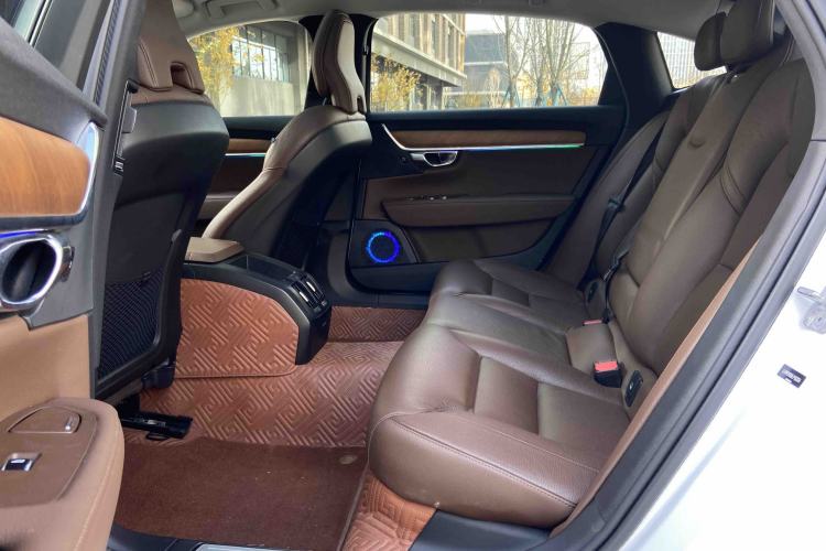 Used Volvo S90 2020 T5 Zhiyi Luxury Edition
