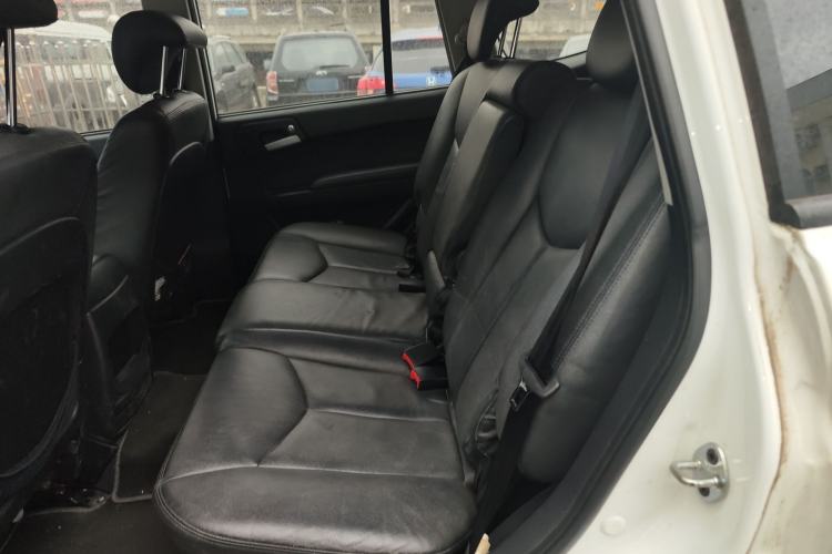 Used Roewe W5 2014 1.8T 2WD Automatic Tharu Special Edition
