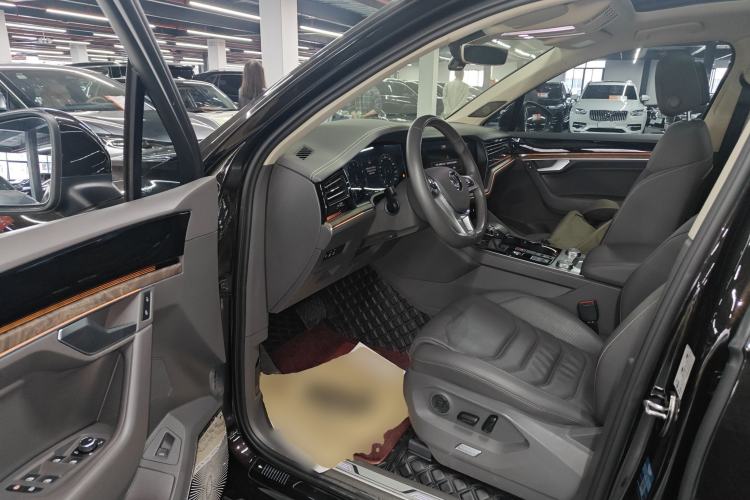 Used Volkswagen Touareg 2019 2.0TSI Ruiyi Edition China VI Standard