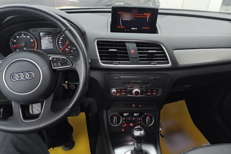 Used Audi Q3 2017 35 TFSI Fashion Model
