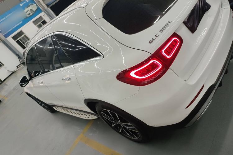 Used Mercedes-Benz GLC 2020 GLC 300 L 4MATIC Dynamic Edition
