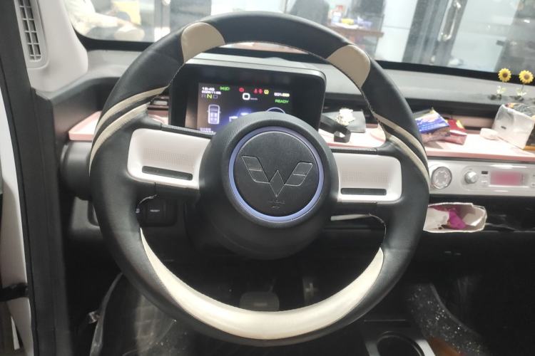 Used Wuling Hongguang MINIEV 2022 GAMEBOY 200km Play Edition with Lithium Iron Phosphate
