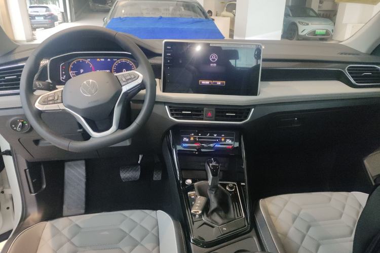 Used Volkswagen Tayron 2025 Facelifted Model, Popular Version, 300TSI