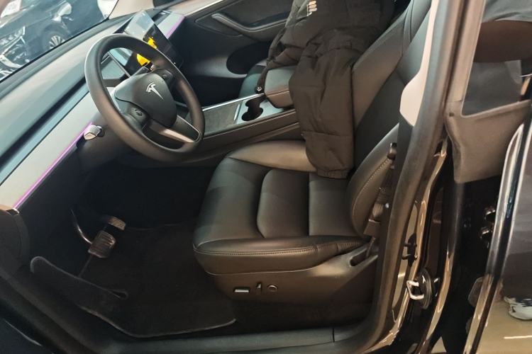 Used Tesla Model Y 2024 Rear-Wheel-Drive Version