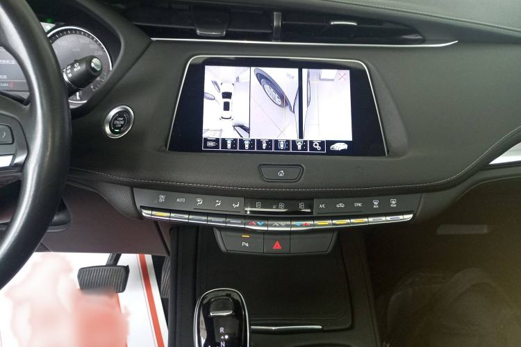 Used Cadillac XT4 2021 28T Two-Wheel Drive Tech Edition
