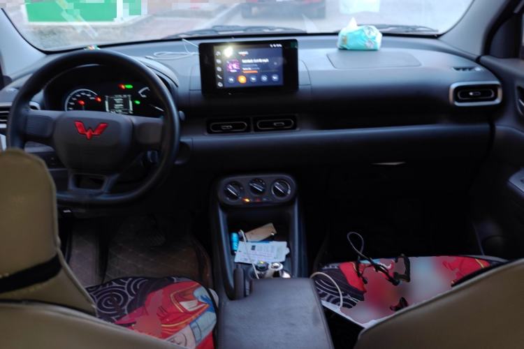 Used Wuling Hongguang New Energy 2025 Extended-Range Hybrid 50KM Comfort Version
