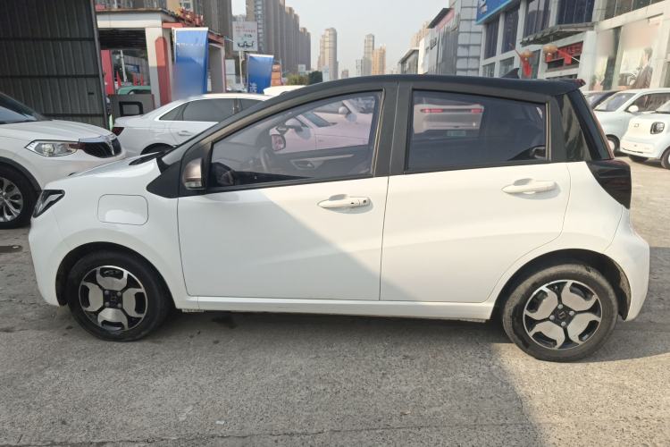 Used SOL E10X 2021 302 km Range Luxury Version 31.4 kWh